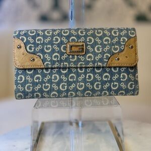 Guess Vintage Denim and Beige Logo Clutch Wallet EUC